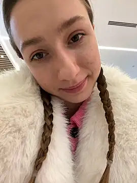 Snapshot of Lia__Love chatting on 15, 1, 2025 Lia Love online show from 15, 1, 2025