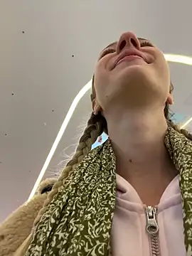 Snapshot of Lia__Love chatting on 13, 10, 2025 Lia Love online show from 13, 10, 2025