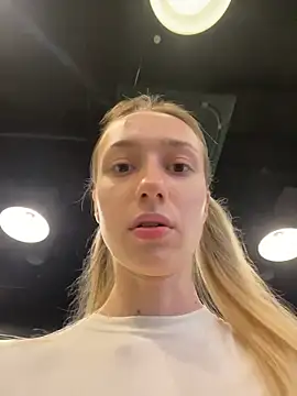 Snapshot of Lia__Love chatting on 15, 10, 2025 Lia Love online show from 15, 10, 2025