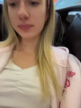 Snapshot of Lia__Love chatting on 3, 11, 2025 Lia Love online show from 3, 11, 2025