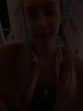 Snapshot of Lia__Love chatting on 21, 12, 2025 Lia Love online show from 21, 12, 2025