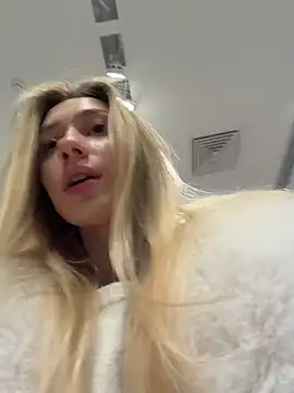 Snapshot of Lia__Love chatting on 9, 1, 2026 Lia Love online show from 9, 1, 2026