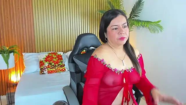 Snapshot of nahia_13 chatting on 5, 12, 2025 nahia 13 online show from 5, 12, 2025