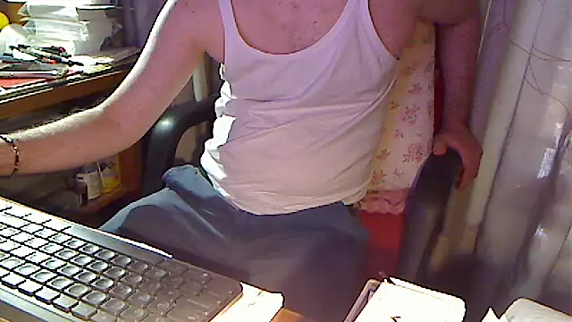 Snapshot of BoySexy696969 chatting on 18, 6, 2026 BoySexy696969 online show from 18, 6, 2026