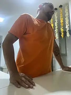 MrSoulMommy online show from 16, 12, 2024