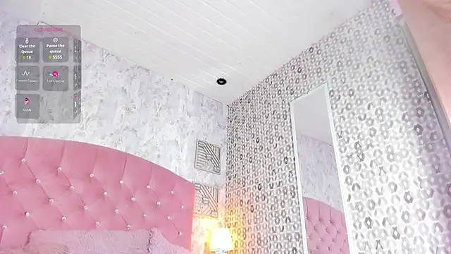 Snapshot of blaiine_colfer chatting on 5, 3, 2025 blaiine colfer online show from 5, 3, 2025