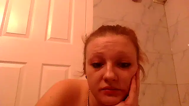 Snapshot of angel_star420864 chatting on 10, 12, 2024 angel star420864 online show from 10, 12, 2024