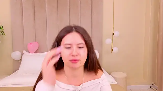 Snapshot of milaleoneli chatting on 11, 2, 2025 milaleoneli online show from 11, 2, 2025