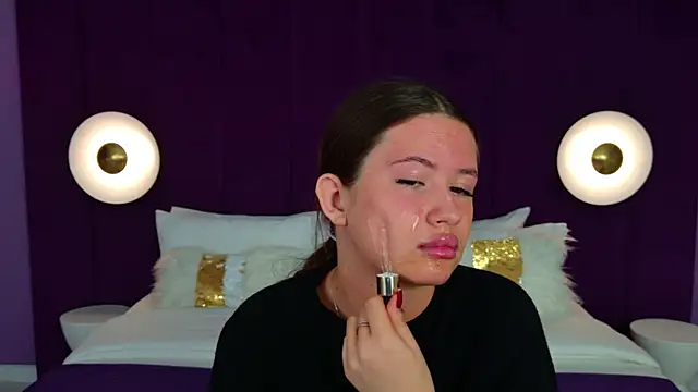 Snapshot of milaleoneli chatting on 18, 3, 2025 milaleoneli online show from 18, 3, 2025