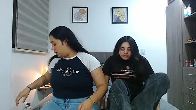 Snapshot of Scarlett_Jazmin chatting on 11, 4, 2026 Scarlett Jazmin online show from 11, 4, 2026