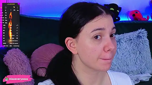 AveryWillow online show from 21, 3, 2026