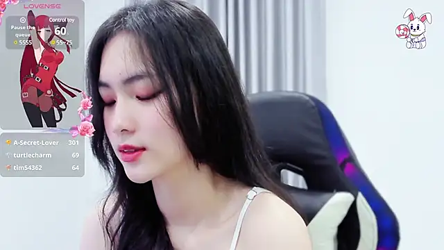 Snapshot of CelestiaWang chatting on 28, 12, 2024 CelestiaWang online show from 28, 12, 2024