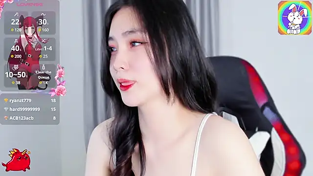 Snapshot of CelestiaWang chatting on 8, 1, 2025 CelestiaWang online show from 8, 1, 2025