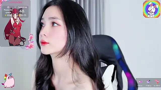 Snapshot of CelestiaWang chatting on 14, 1, 2025 CelestiaWang online show from 14, 1, 2025