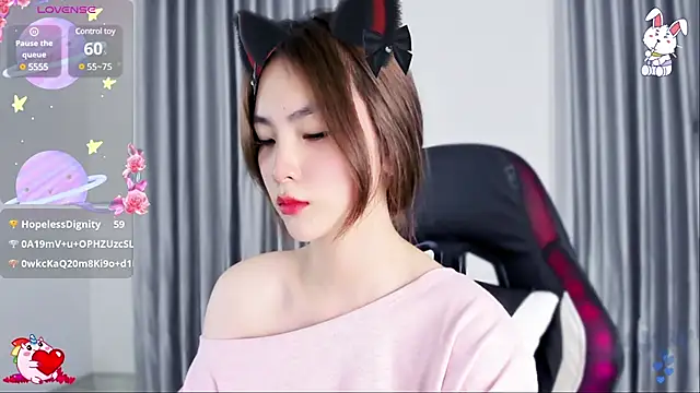 Snapshot of CelestiaWang chatting on 14, 3, 2025 CelestiaWang online show from 14, 3, 2025