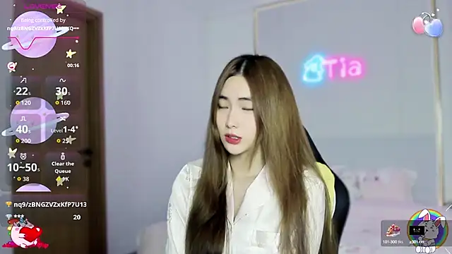 Snapshot of CelestiaWang chatting on 24, 9, 2025 CelestiaWang online show from 24, 9, 2025