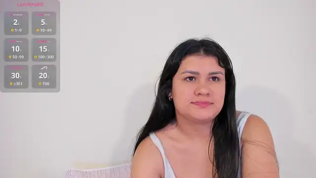 Snapshot of Elalove_ chatting on 19, 5, 2026 Elalove online show from 19, 5, 2026