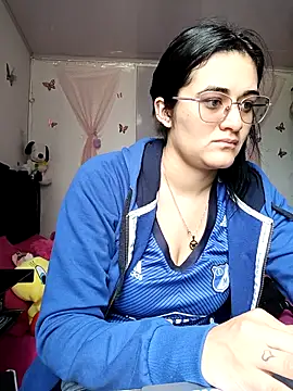 Snapshot of Hanna_Kinsley chatting on 22, 10, 2025 Hanna Kinsley online show from 22, 10, 2025