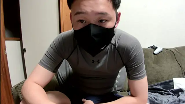 Snapshot of tuki_fu chatting on 16, 12, 2024 tuki fu online show from 16, 12, 2024