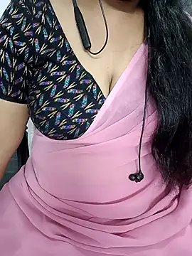 Snapshot of Yours_Radika chatting on 27, 1, 2025 Yours Radika online show from 27, 1, 2025