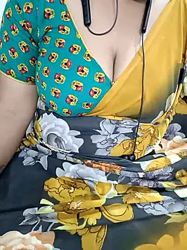 Snapshot of Yours_Radika chatting on 31, 1, 2025 Yours Radika online show from 31, 1, 2025