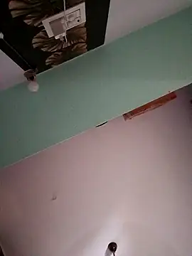 Snapshot of Yours_Radika chatting on 17, 2, 2025 Yours Radika online show from 17, 2, 2025