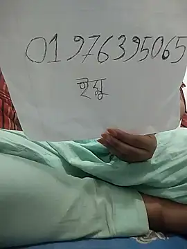 Snapshot of HenaAra chatting on 4, 3, 2026 HenaAra online show from 4, 3, 2026