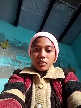 Snapshot of Surajpuja79 chatting on 4, 12, 2025 Surajpuja79 online show from 4, 12, 2025