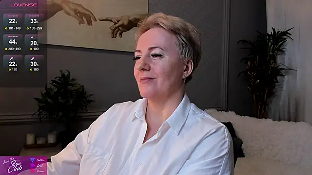 Nika Smit online show from 1, 3, 2025