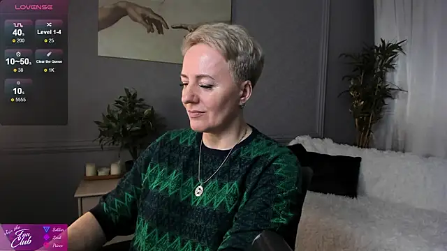 Nika Smit online show from 3, 3, 2025