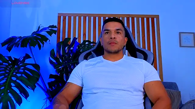 estebandelouis online show from 23, 5, 2026