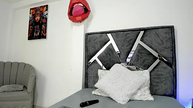 Domina0 online show from 9, 4, 2026