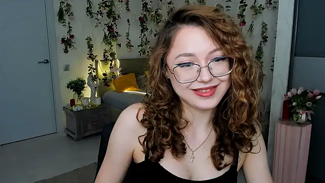 SereneFlame online show from 17, 4, 2026