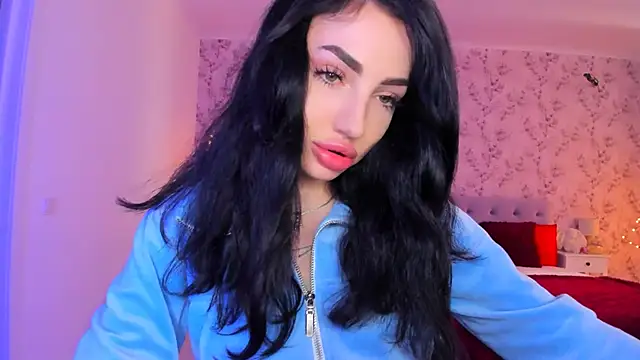 Snapshot of NancyLovee_ chatting on 17, 4, 2026 NancyLovee online show from 17, 4, 2026
