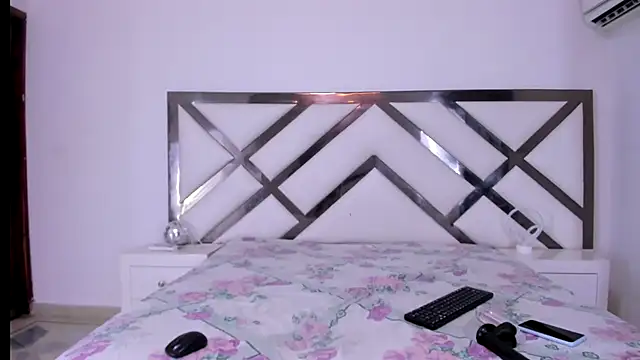 aishasounders online show from 1, 12, 2024