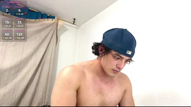 Snapshot of logan_x3 chatting on 4, 6, 2026 logan x3 online show from 4, 6, 2026