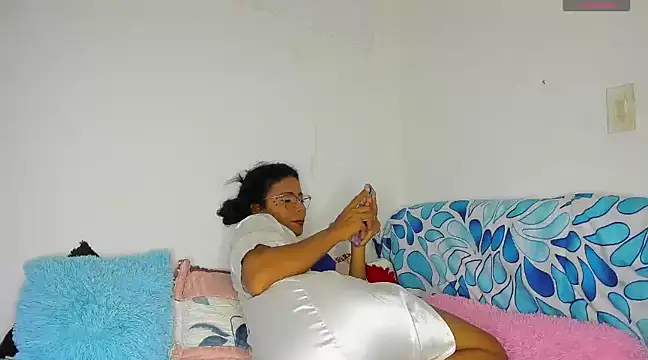 Snapshot of Nenita_Hot_ chatting on 14, 3, 2025 Nenita Hot online show from 14, 3, 2025