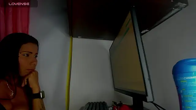 Nenita Hot  online show from 13, 1, 2026