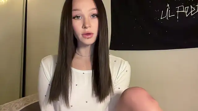 ur molly online show from 3, 11, 2025