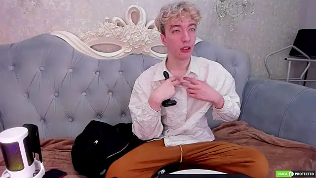 TrevorBenson online show from 3, 12, 2025