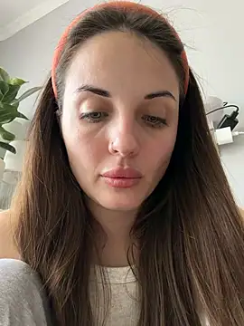 AmiLavs online show from 12, 3, 2026