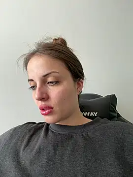 AmiLavs online show from 5, 6, 2026