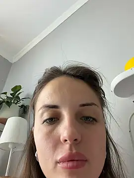 AmiLavs online show from 3, 8, 2026