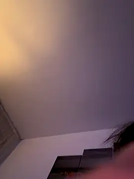 Snapshot of EmilyWi_ chatting on 3, 11, 2025 EmilyWi  online show from 3, 11, 2025