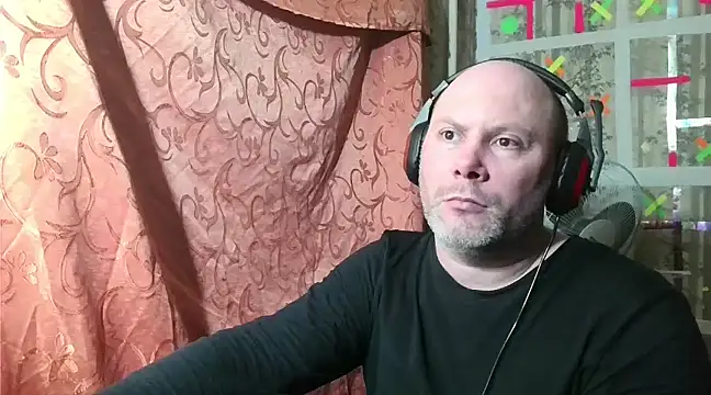 Snapshot of AgnichBan chatting on 14, 2, 2025 AgnichBan online show from 14, 2, 2025