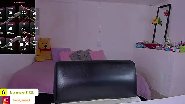 Laura-mayer online show from 14, 2, 2025