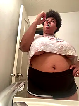 Snapshot of Ectorius chatting on 2, 11, 2025 Ectorius online show from 2, 11, 2025