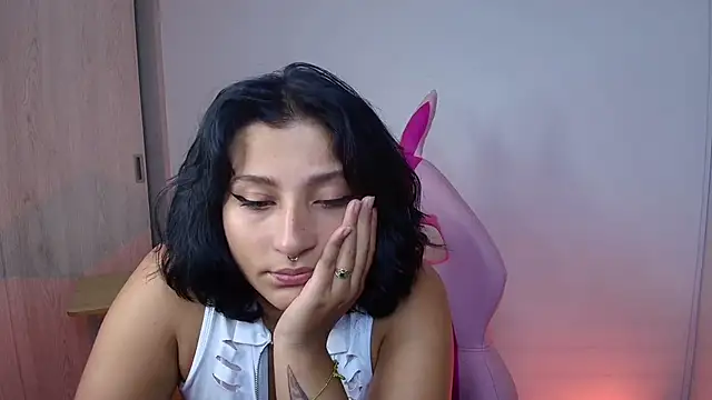 Pauilina online show from 19, 1, 2025