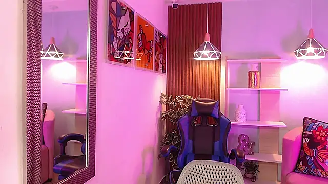 Dalila Sky online show from 23, 9, 2025