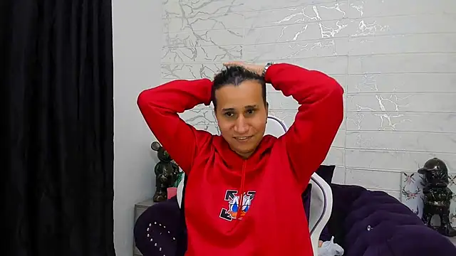 Im Milan Rs online show from 18, 2, 2025